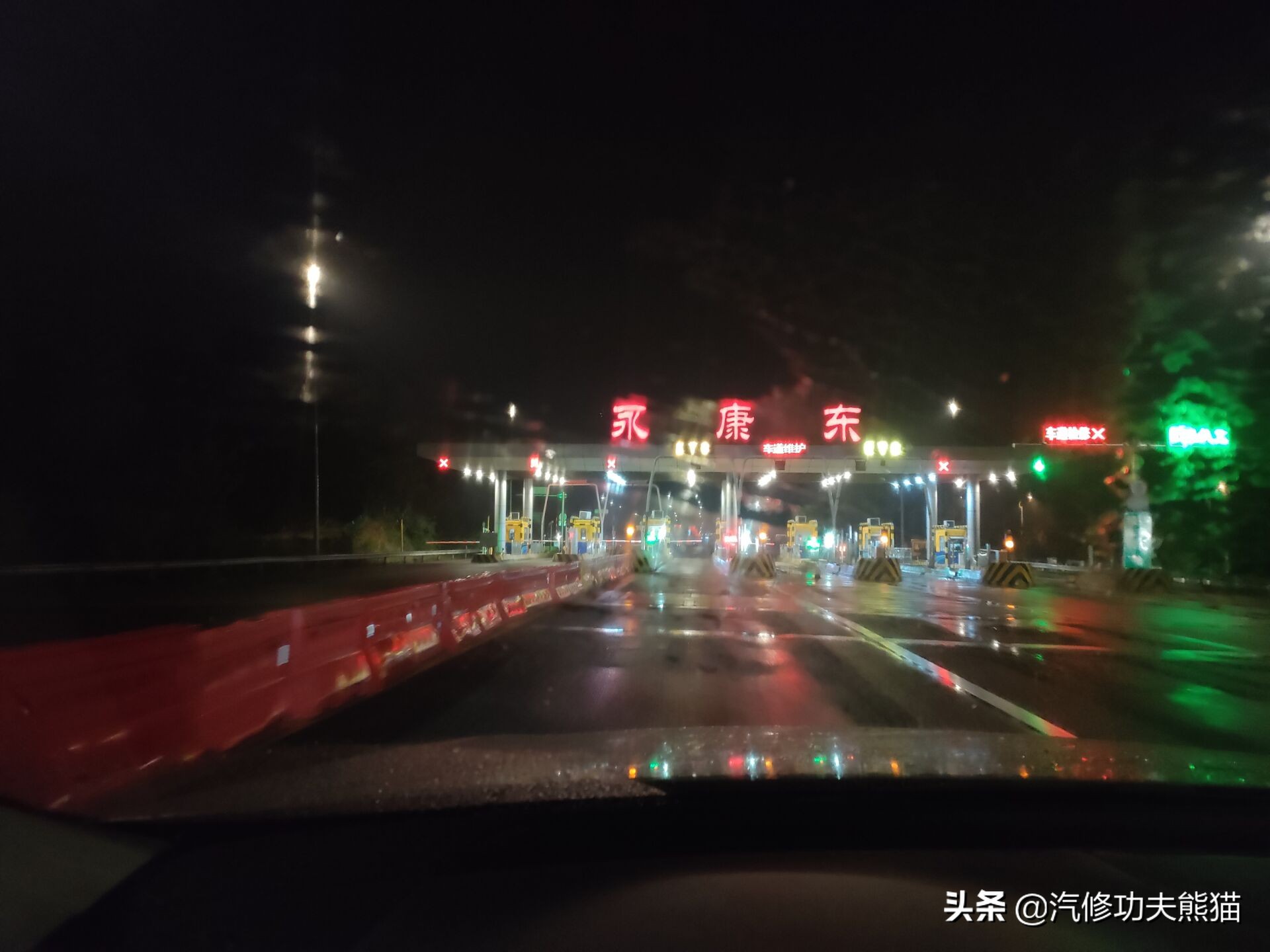 当年奥迪q5落地多少钱,当年奥迪q52018款典藏版价格