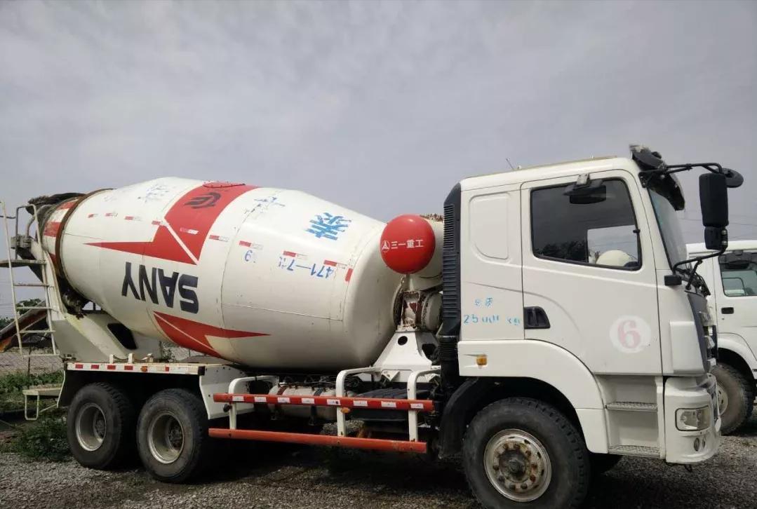 罐车司机的心酸,混凝土罐车司机的心酸