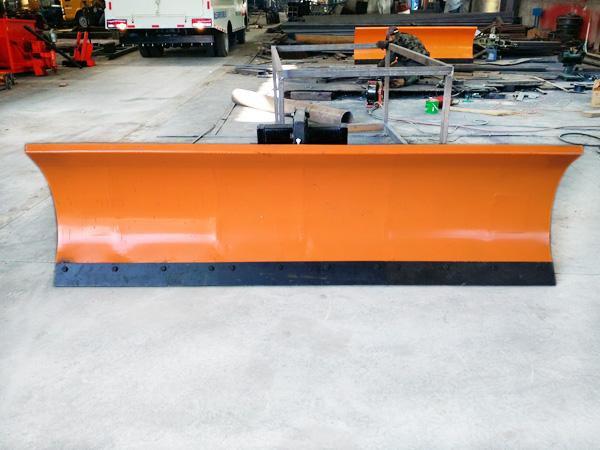 除雪铲刮雪板,新款大型铲冰除雪车