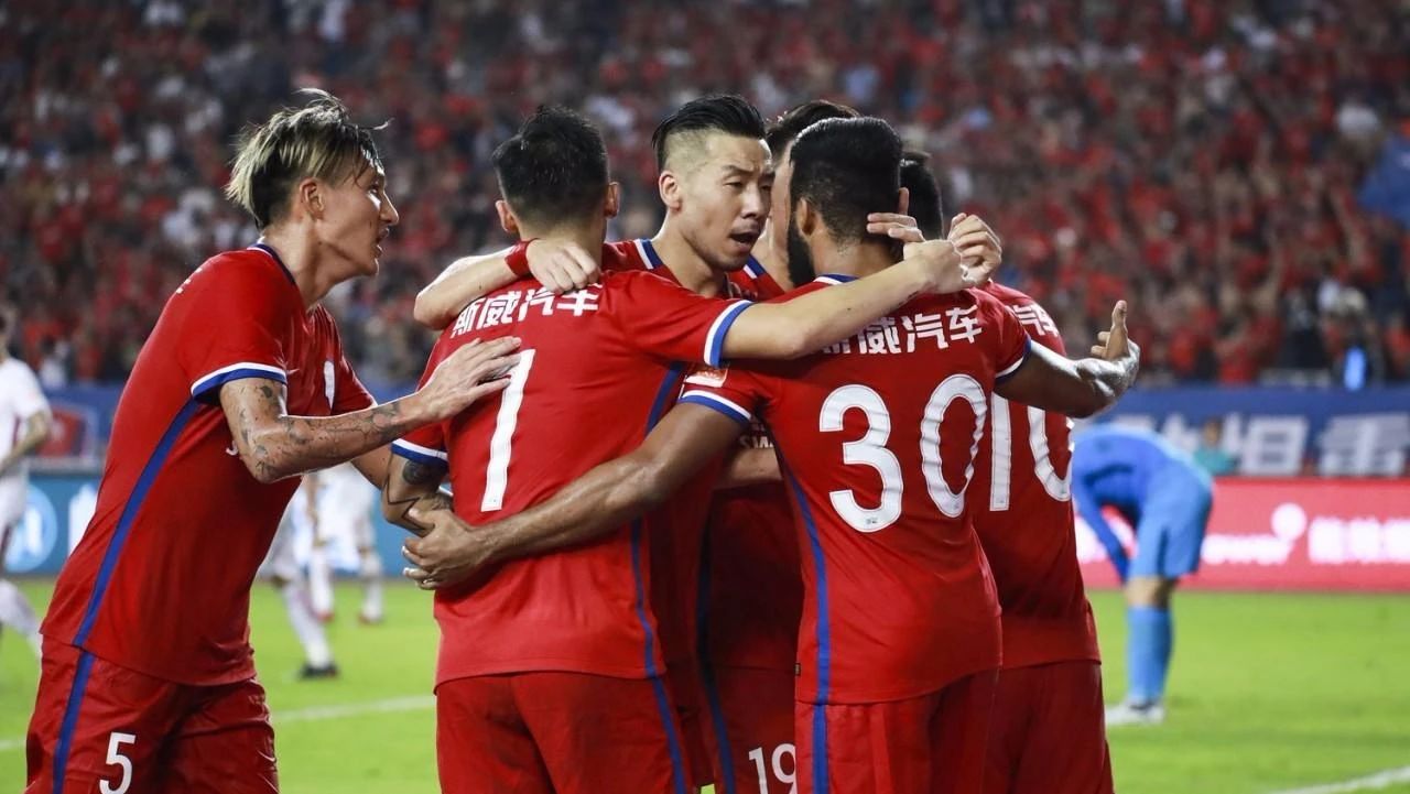 重庆当代“断臂”求生，映射中超惨淡经营，半个名额已成鸡肋