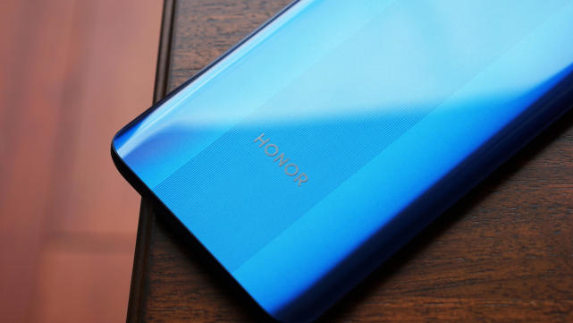 荣耀x20测评是什么处理器,荣耀x20值不值得入手