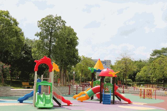 苏州狮山篮球公园,狮山公园有篮球场吗