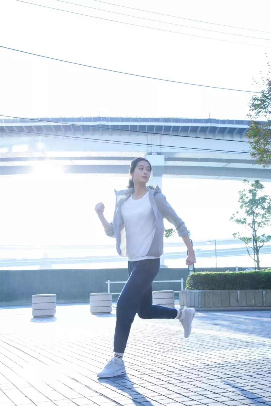 优衣库高性能外套,优衣库新款衣服遭疯抢