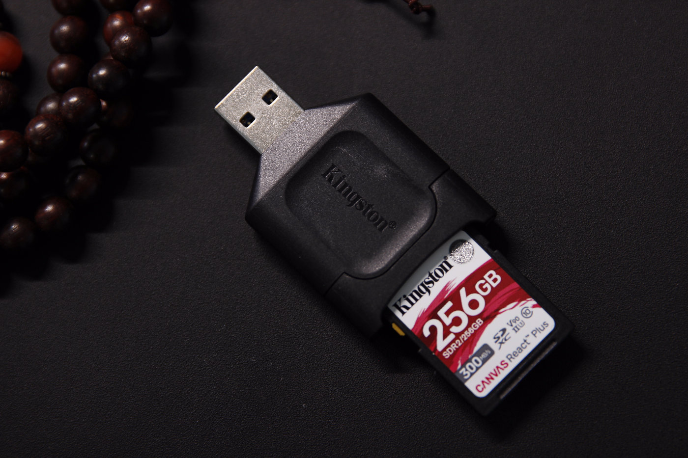 金士顿蓝条tf卡测评,金士顿内存卡v30a2读写速度