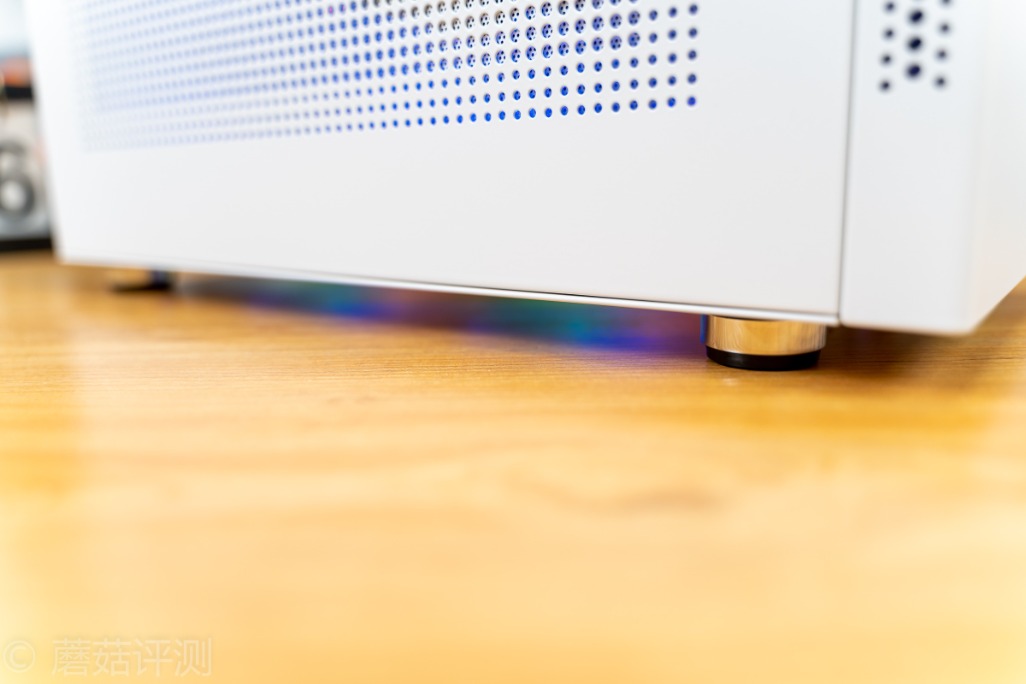 先马趣造白色装机方案,先马趣造im白色机箱