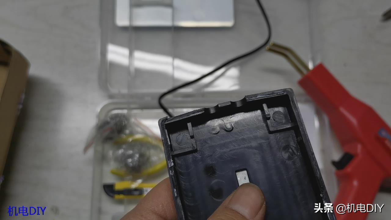 植钉焊枪效果怎样,塑料焊枪和塑料焊钉哪个更牢固