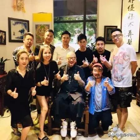 A-X-HSALON创业3年，虽艰辛，但青春不悔