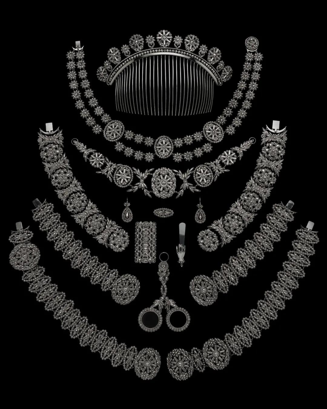 格蕾丝凯利是最美的人吗,格蕾丝凯利年轻照片