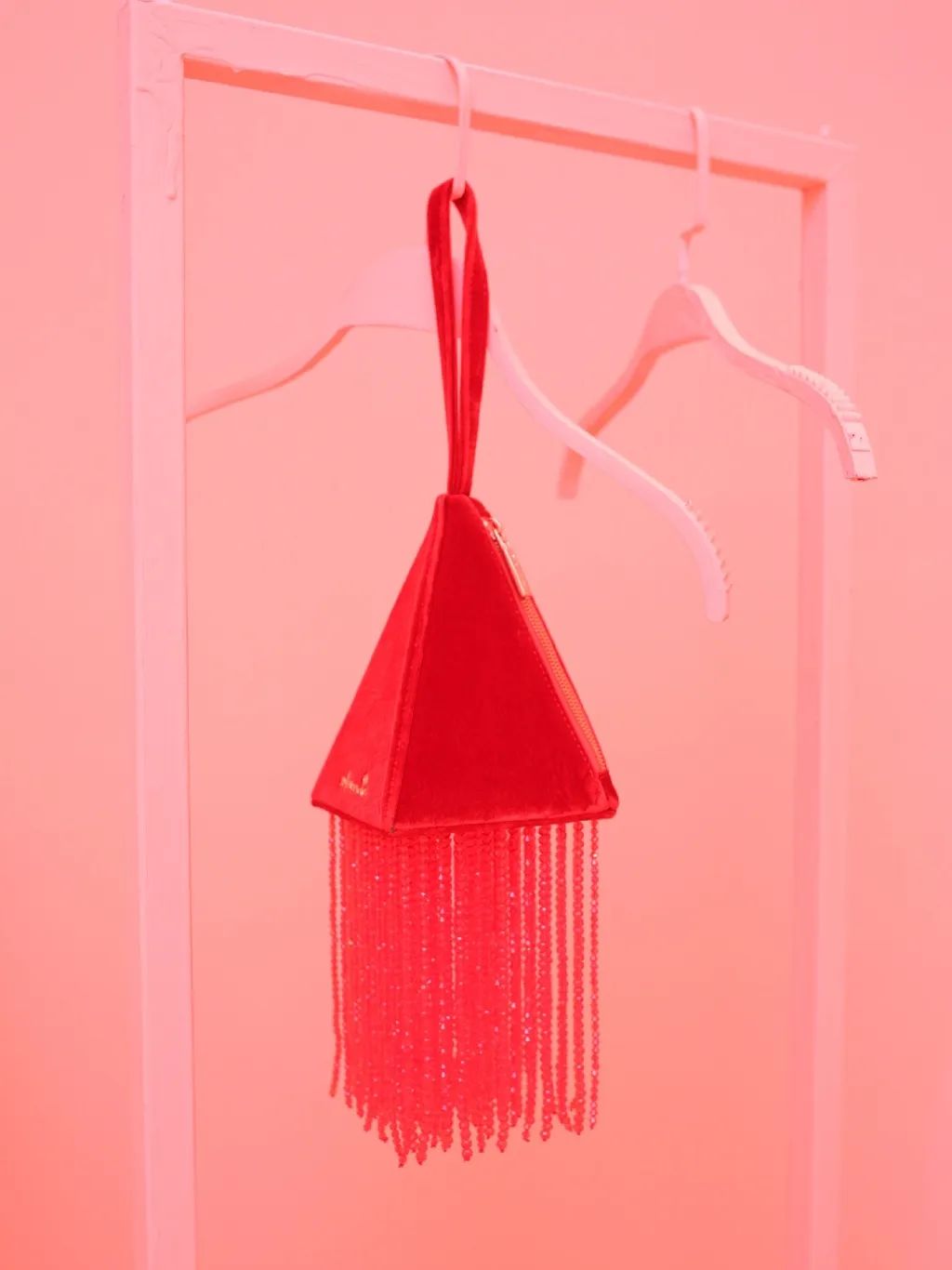 KrisXu：一个被UFO带来的国内设计师品牌包