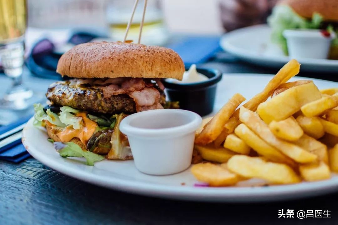 3岁女宝宝长胡子属于早熟吗,6周岁孩子长胡子早熟怎么办