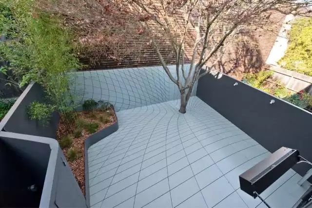 8*8米三层精致雅致别墅设计图,藏于山水间的度假别墅推荐