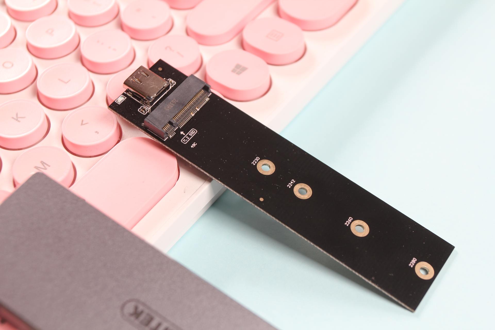 优越者m2固态硬盘盒,优越者nvme硬盘盒