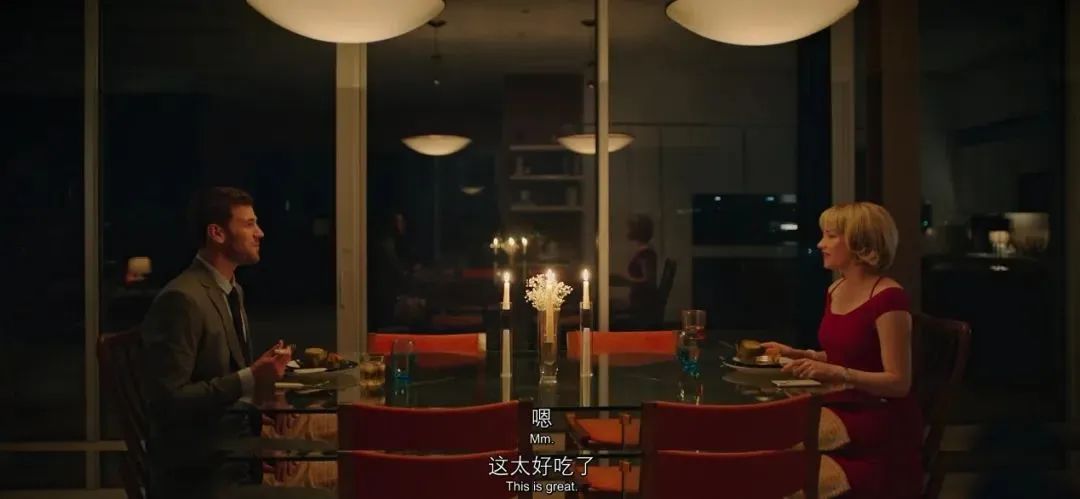 女子吃下特殊东西获得能力,女主吞食异物的电影