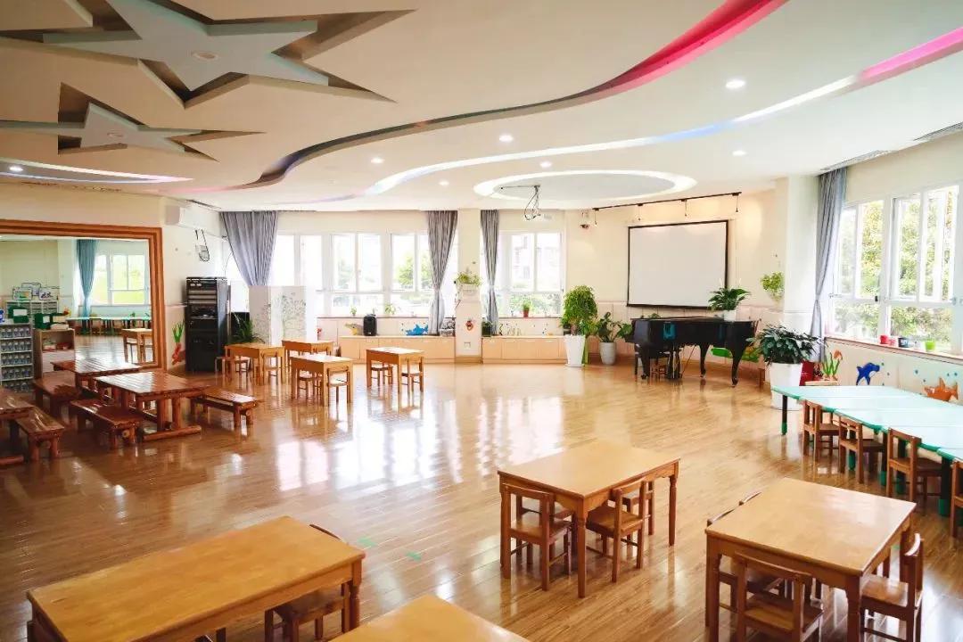 上海幼儿园学校延迟放学最新通知,上海市规定取消幼儿园是真的吗