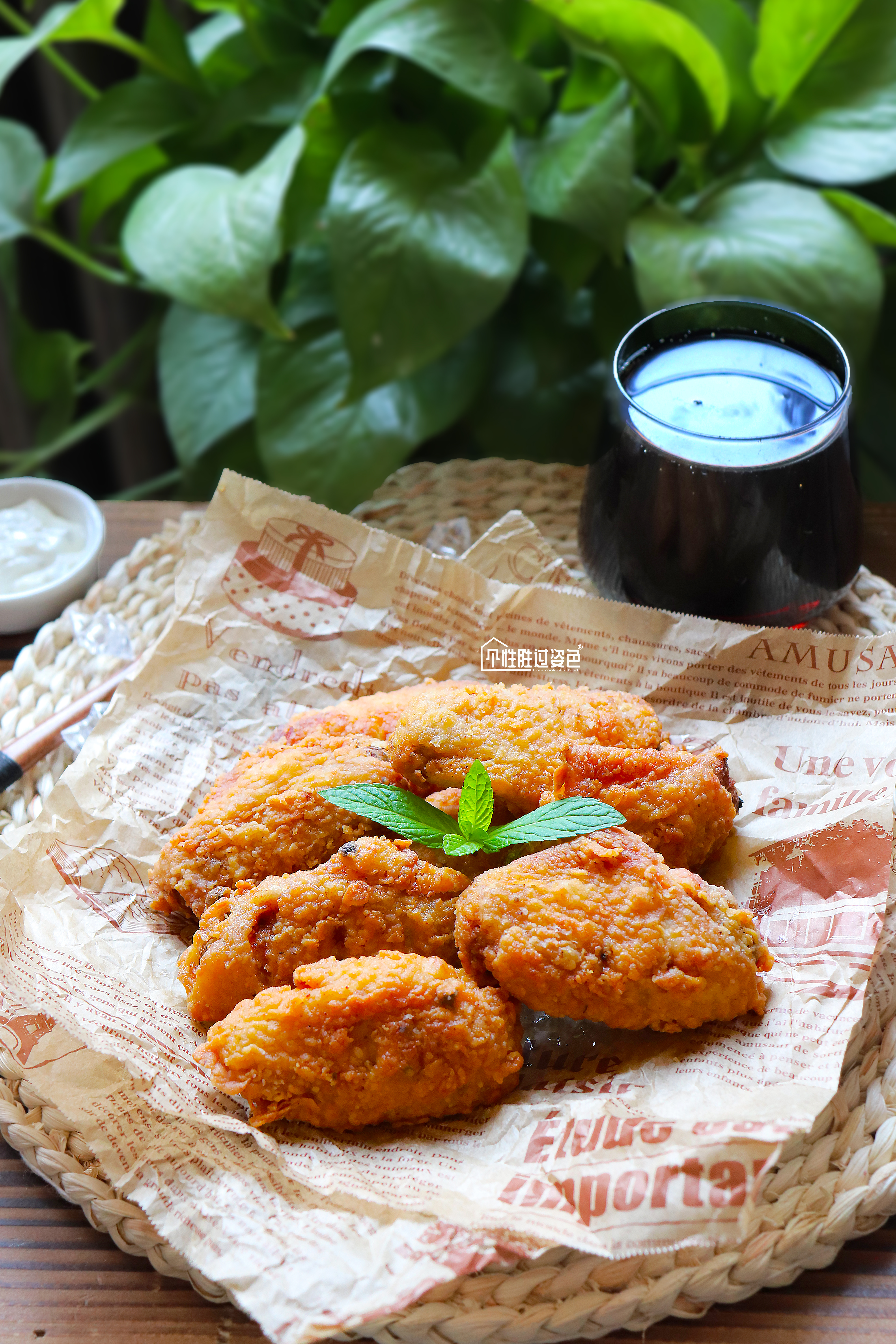 空气炸锅炸鸡翅面粉面包糠,炸鸡翅的家常做法裹面粉面包糠