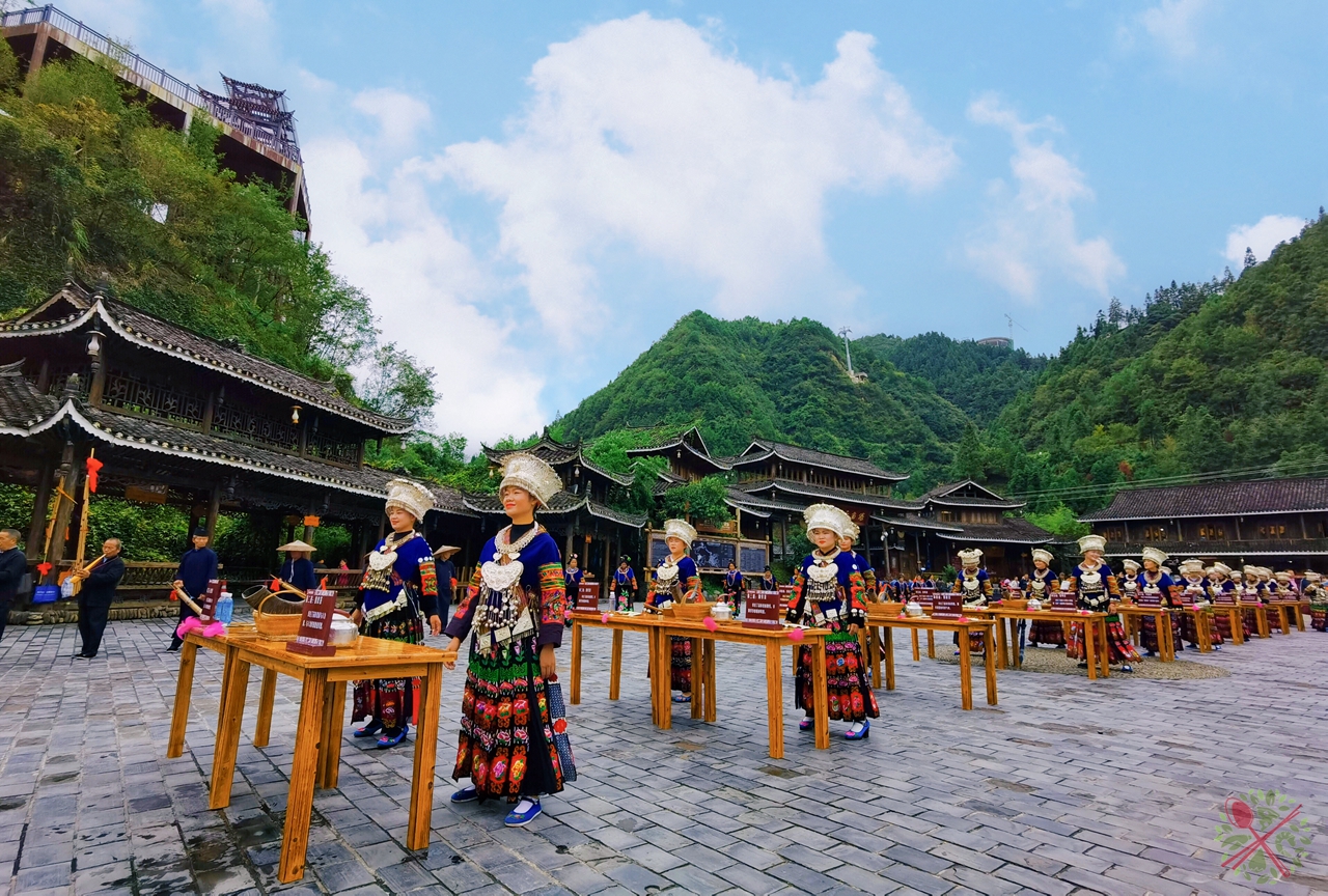 西江千户苗寨自驾游美食小吃,西江千户苗寨攻略特产