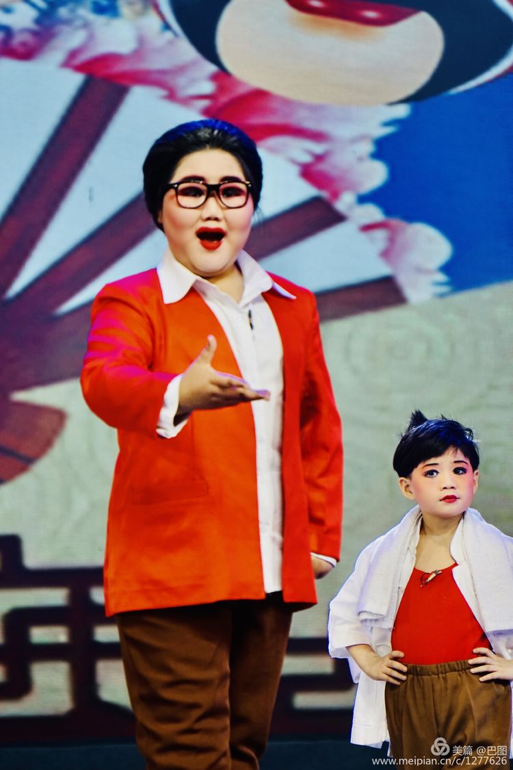 金色童年8张图片,金色的童年相片