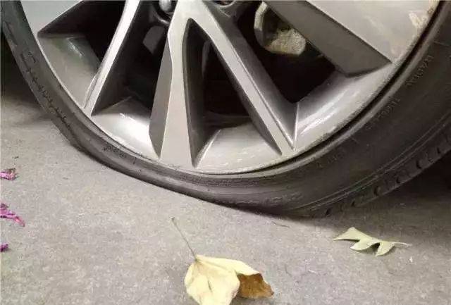 疫情期间汽车停放一周如何处理?看看专业人士告诉你!