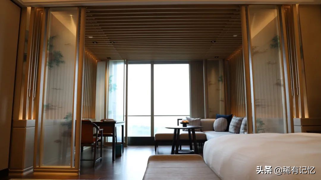 苏州顶奢酒店推荐,在苏州最高酒店住一晚是什么体验