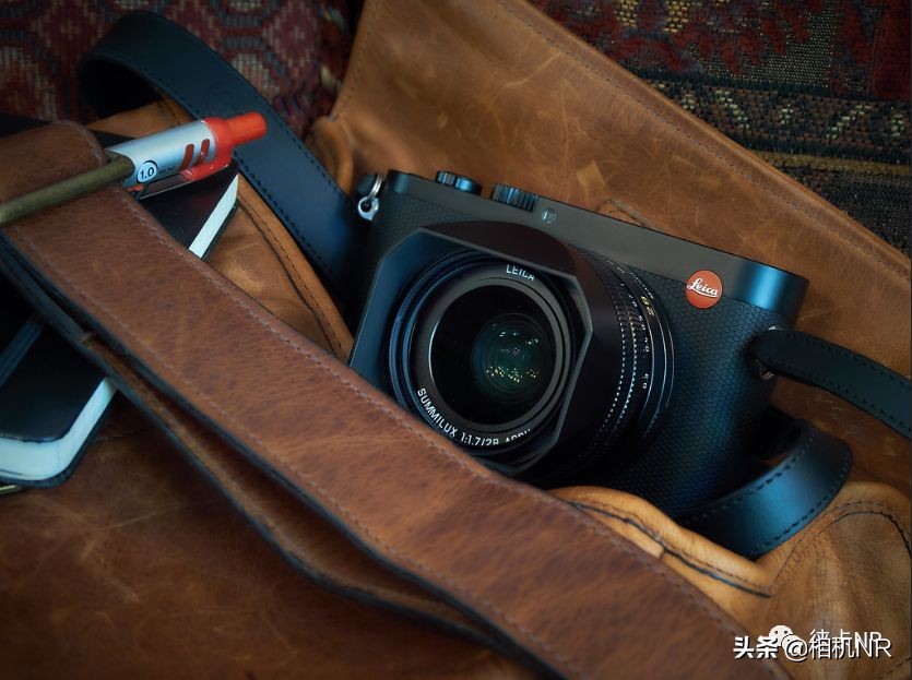 徕卡q3的视频怎么导出来,徕卡q是定焦的么