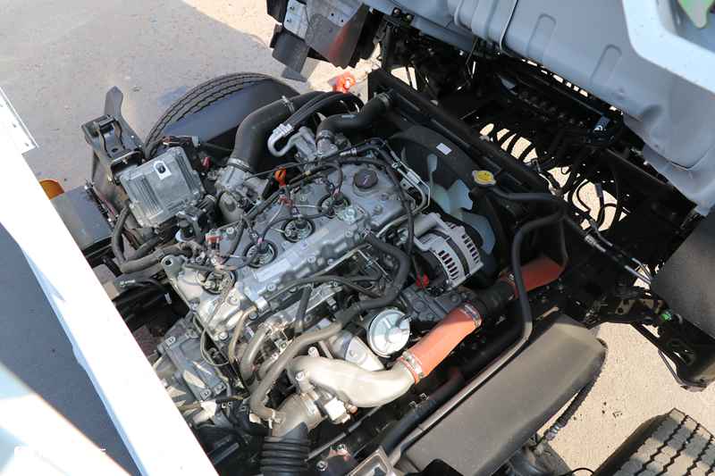 五十铃轻卡和重汽轻卡哪个质量好,五十铃轻卡哪款最好耐用