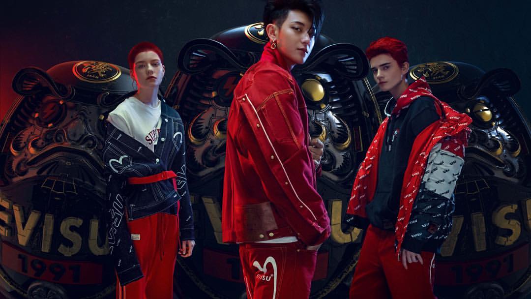 冠希哥穿的潮牌衣服,冠希哥喜茶联名