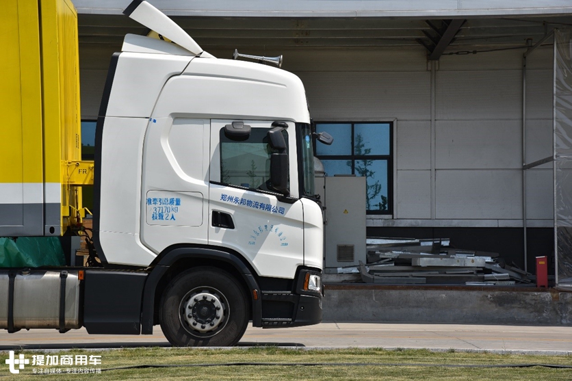 斯堪尼亚卡车vs沃尔沃卡车,斯堪尼亚卡车vs布加迪