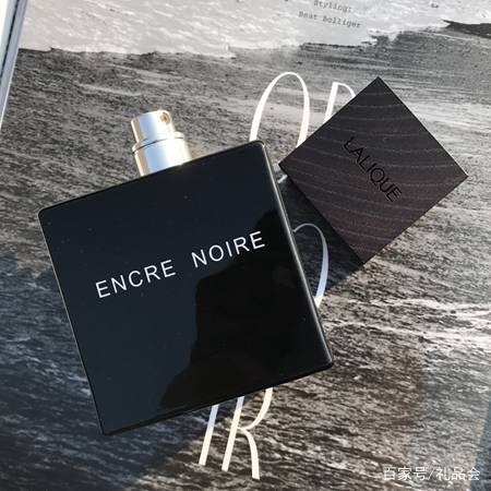 送男友的圣诞礼物推荐 (送男友圣诞礼物推荐)