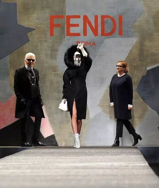 老佛爷训话,老佛爷说英语