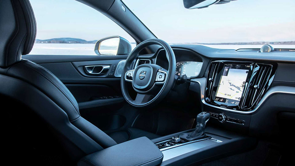 给你一个不买奔驰的理由,沃尔沃v60算不算suv