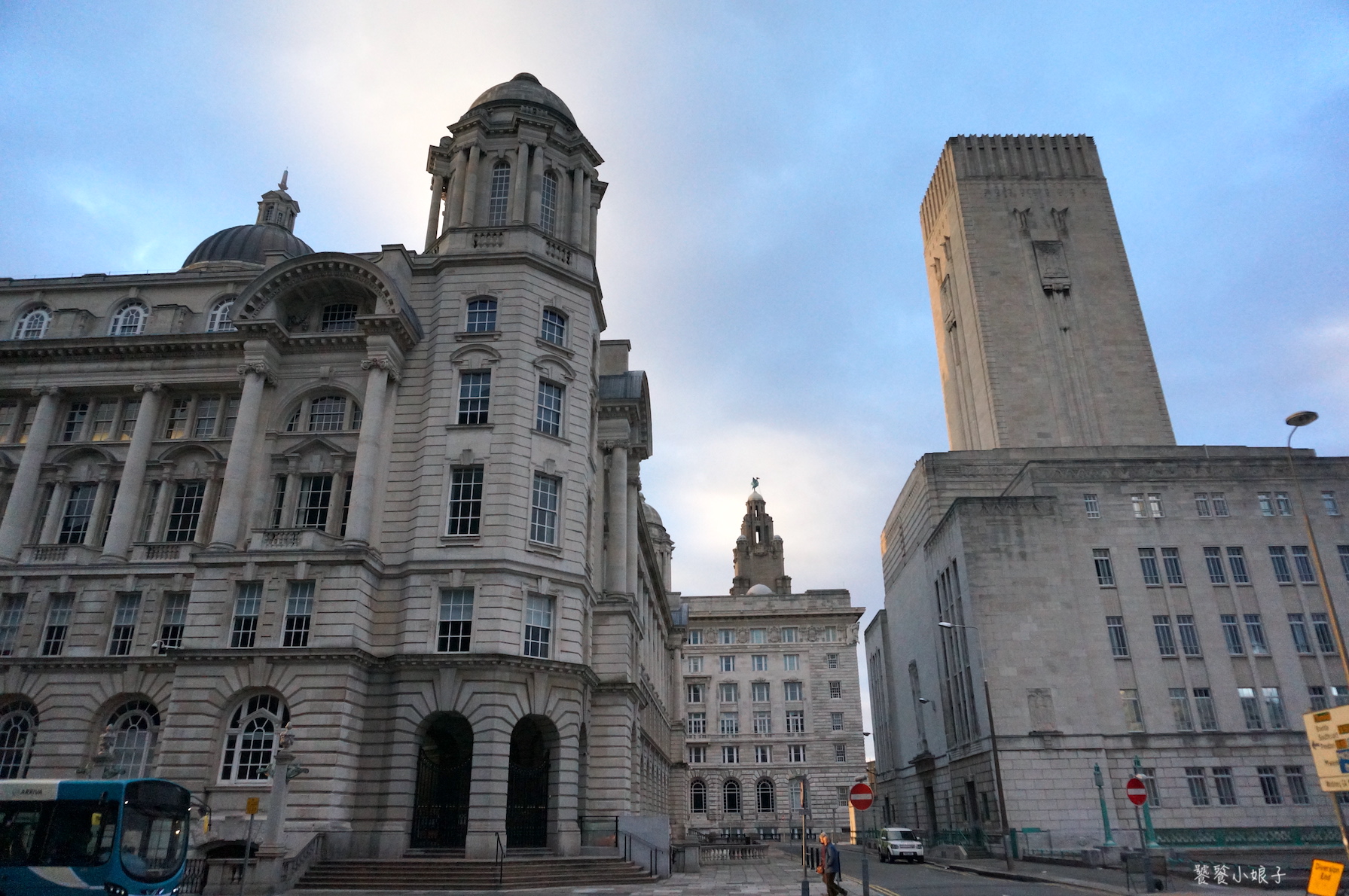 利物浦队徽上是什么鸟,利物浦队徽是什么鸟