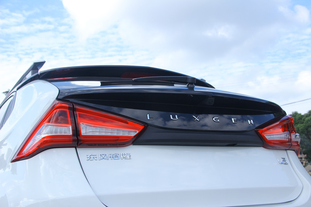 纳智捷u61.8t真实油耗是多少,15款纳智捷优61.8t油耗怎样