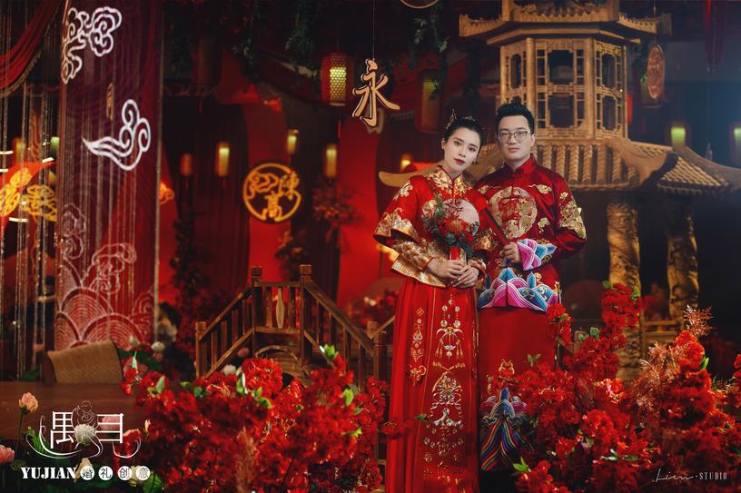 经典的暖色系婚礼,中式婚礼红绿搭配婚礼布置