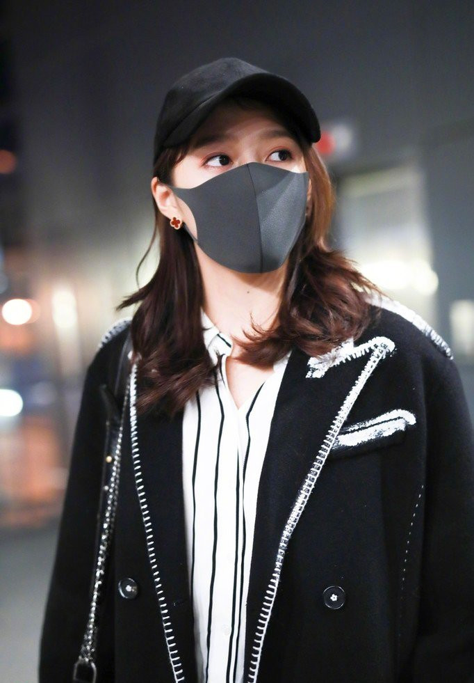 梵克雅宝的四叶草项链，刘嘉玲关晓彤刘涛20岁到50岁都爱佩戴它