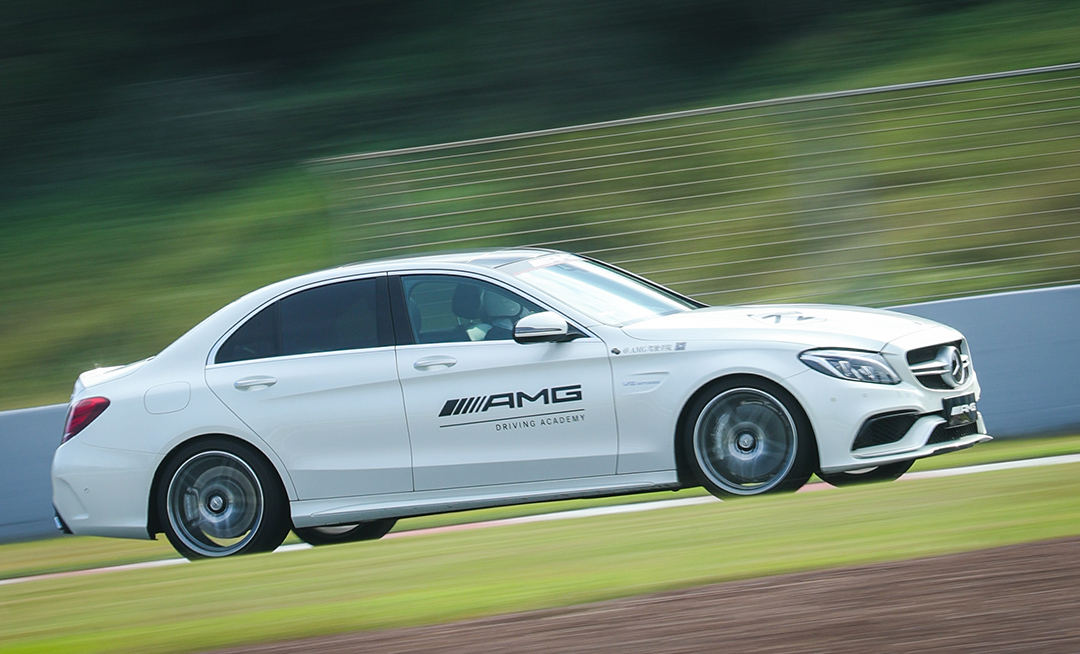 AMG驾驶学院珠海站，来自“忠实铁粉”的七千字心得报告