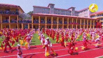 70年70秒|“天下第一鼓”安塞腰鼓舞进新时代