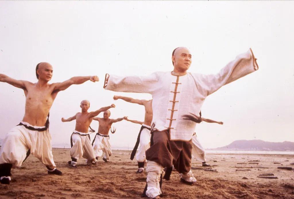 榛勯湋鎵嶅崕妯孩,榛勯湋澶у笀浣滄洸浣滆瘝