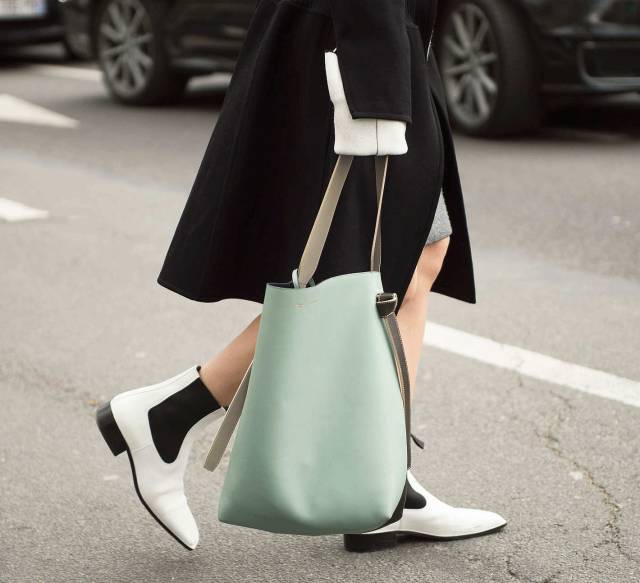 大牌同款皮质包包,怎么挑选适合自己的大牌包包