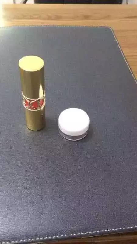 一天催两次快递后，德邦客服发来辱骂短信：不发货急死你