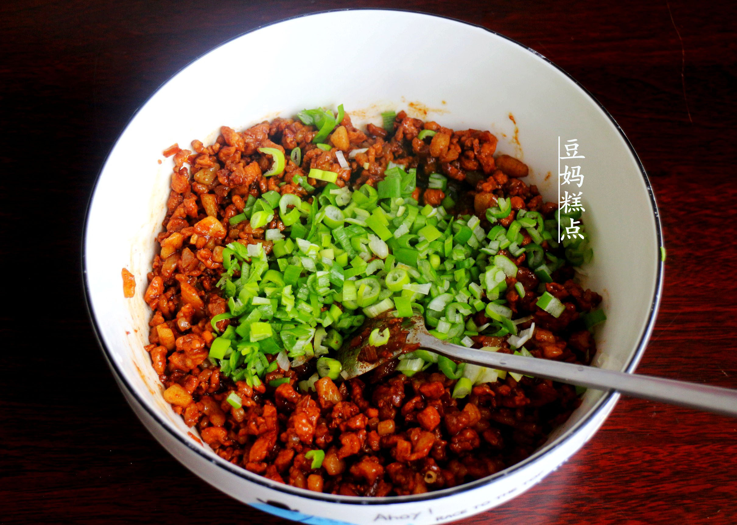 过年我家必做的6种小零食,过年每家必弄的包子