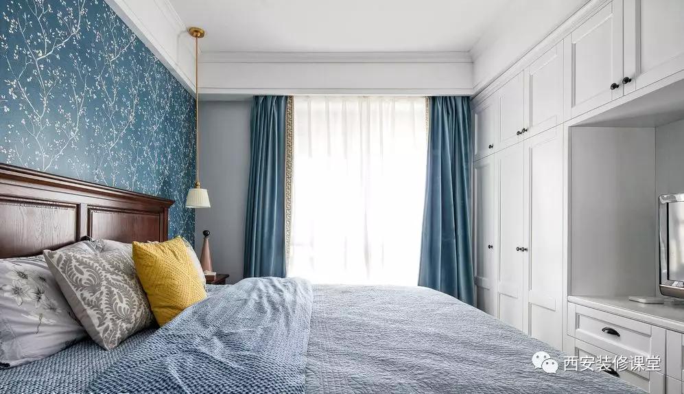 床头柜挡衣柜门？这些办法解决