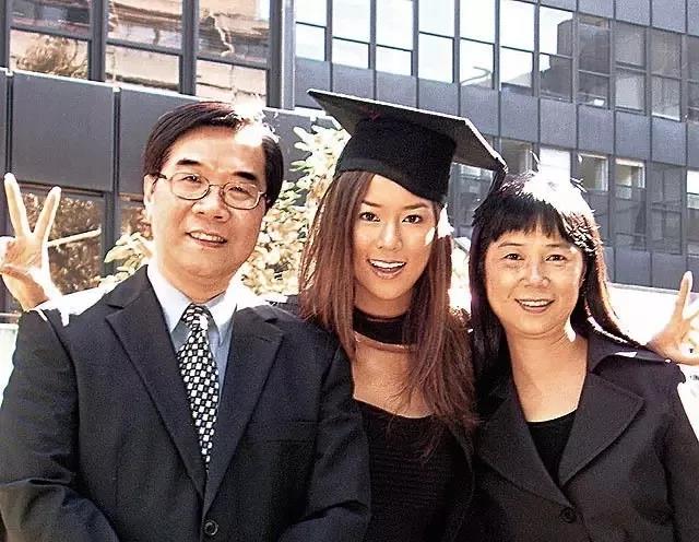 为豪门而生的徐子淇？从小不许做家务，出国镀金，为嫁豪门迁祖坟