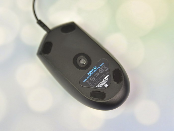 罗技g102打cf上下拖拽鼠标不均匀,玩cf罗技g102鼠标dpi调多少好