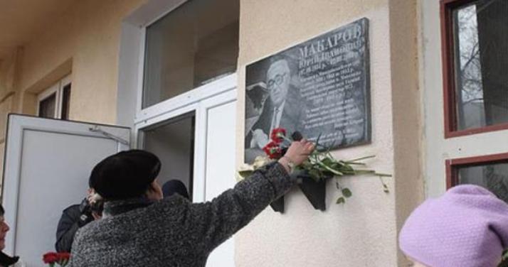 乌克兰：告别红星30年，谁是负心汉？四战之地的原罪与悲歌