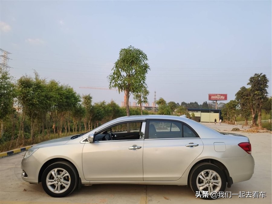 2014款比亚迪速锐按键讲解,比亚迪速锐2014款所有功能