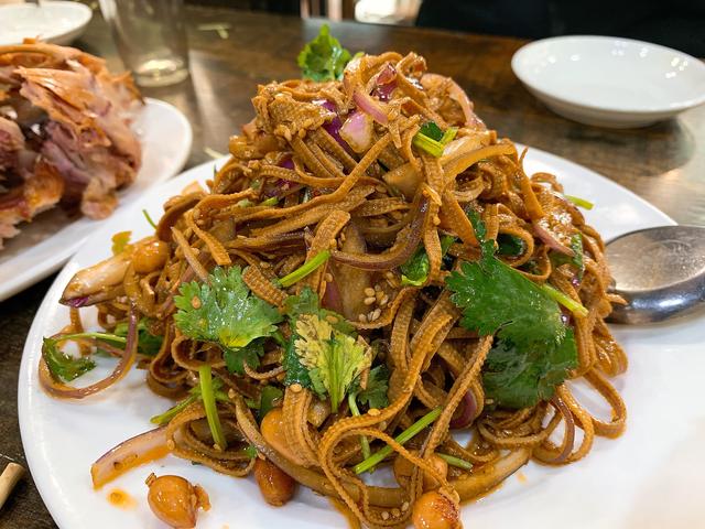 鞍山冰碴冷面,鞍山高新区哪家冷面好吃