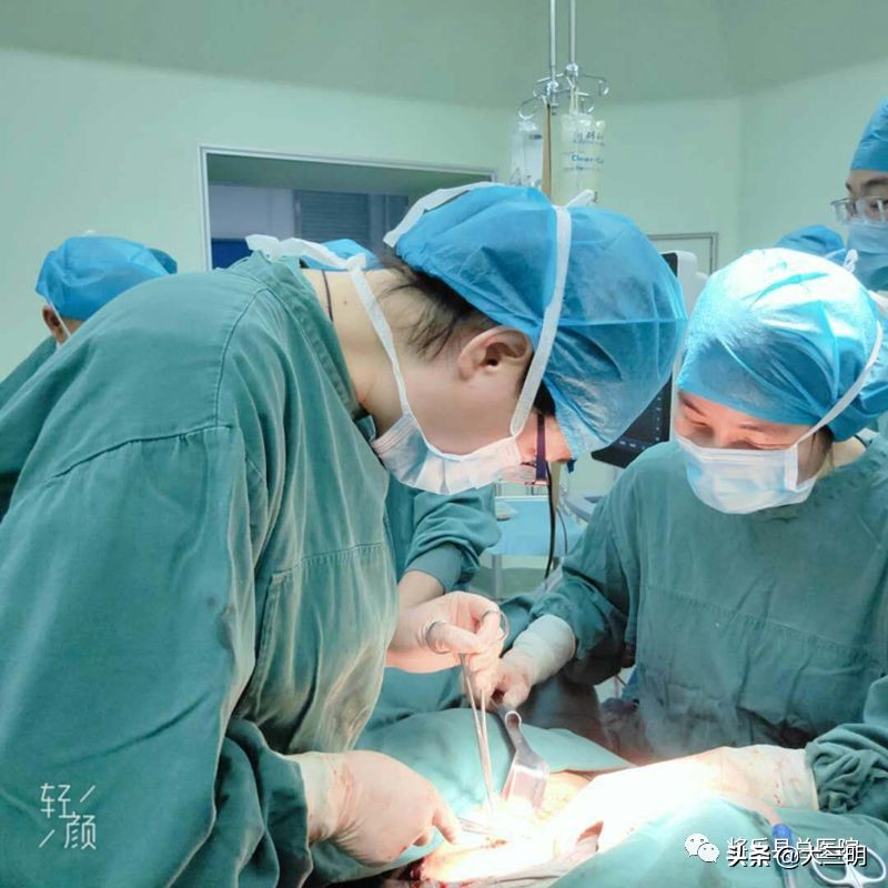 一手抓疫情防控一手抓中心工作,一手抓疫情防控一手抓主责主业