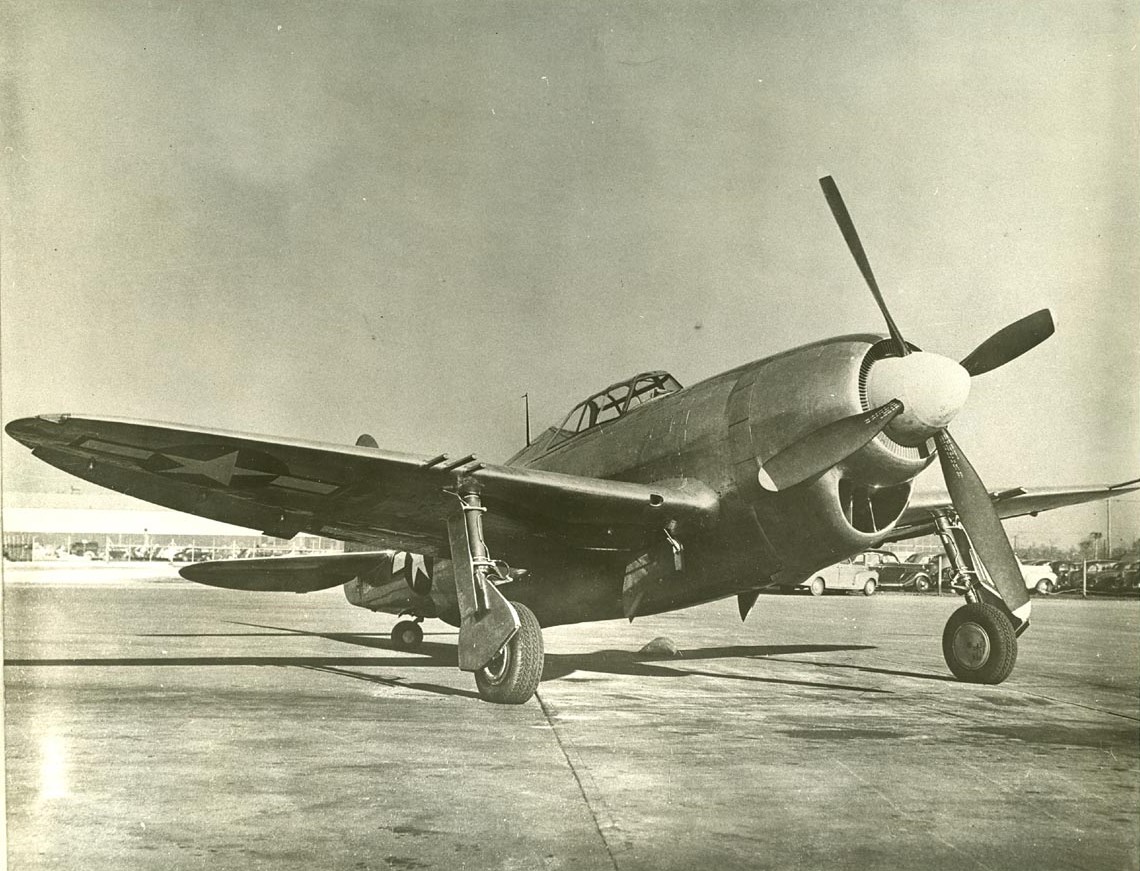 二战美国战斗机的故事,二战美国p-38闪电战斗机