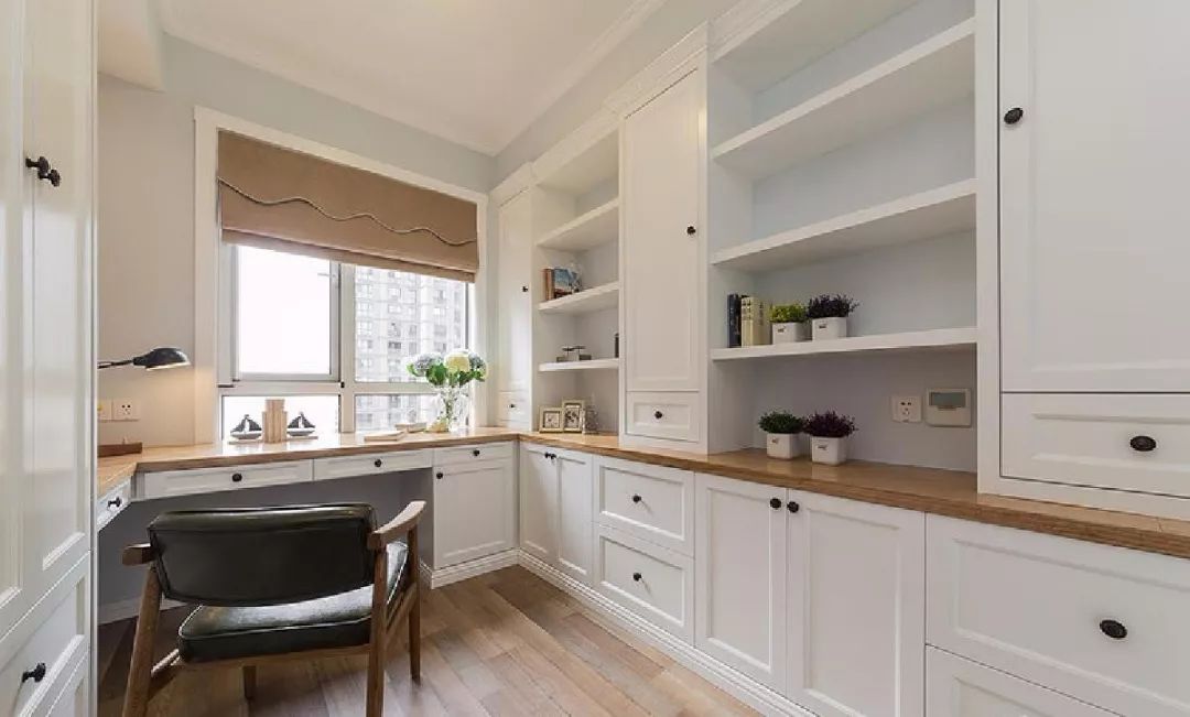 房间小柜子和书桌怎么设计,全屋定制小柜子和隐藏式书桌