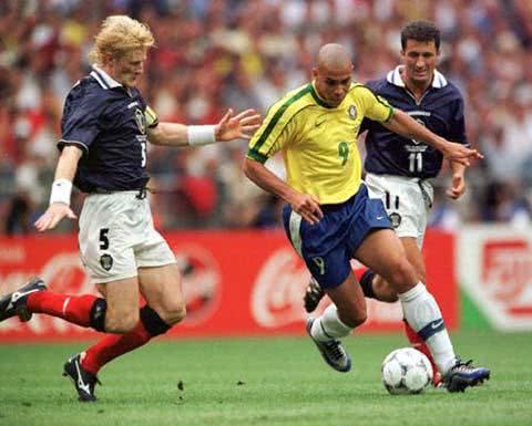 巴西罗纳尔多2006世界杯,罗纳尔多98世界杯之谜
